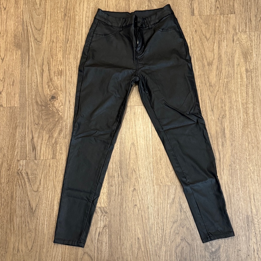Black Skinny Pants